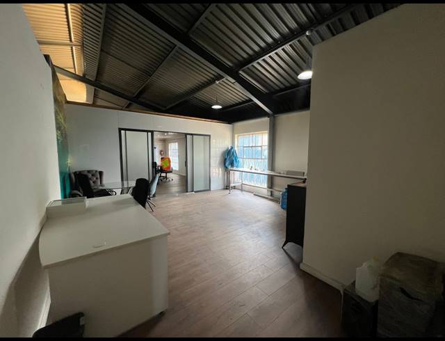 1,500M² FACTORY FOR SALE IN KYA SANDS